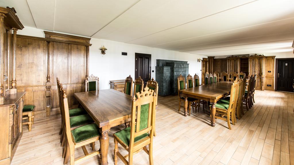 Hotel Castel Royal Mosnita Noua Εξωτερικό φωτογραφία