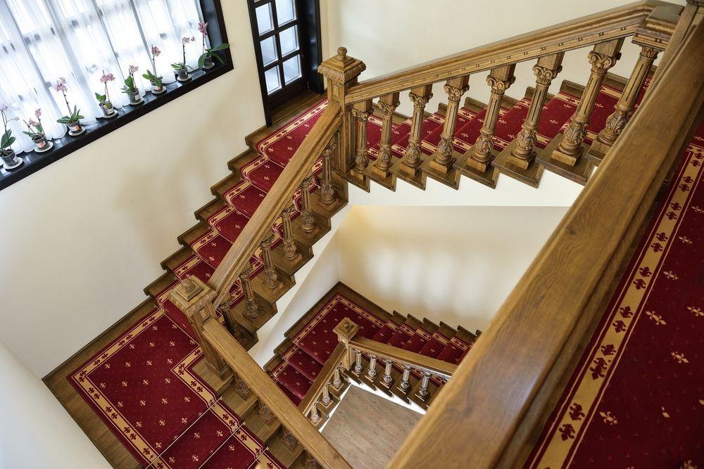 Hotel Castel Royal Mosnita Noua Εξωτερικό φωτογραφία
